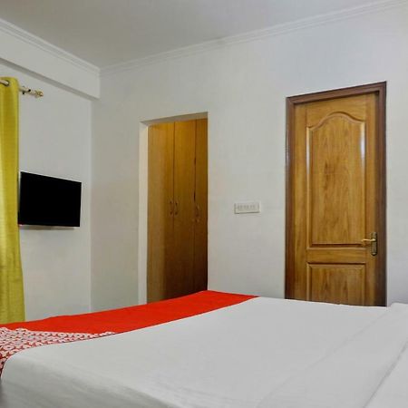 Oyo Flagship 592 Hauz Khas Village 新德里 外观 照片