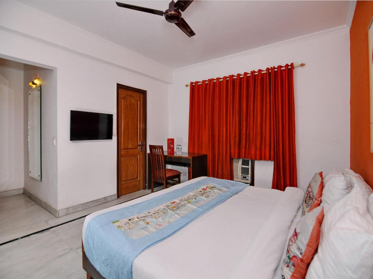 Oyo Flagship 592 Hauz Khas Village 新德里 外观 照片