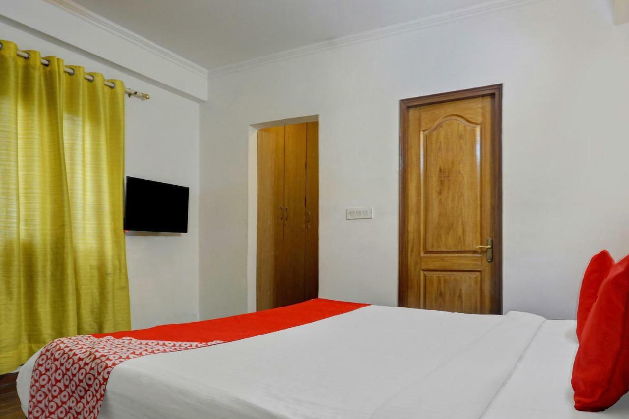 Oyo Flagship 592 Hauz Khas Village 新德里 外观 照片