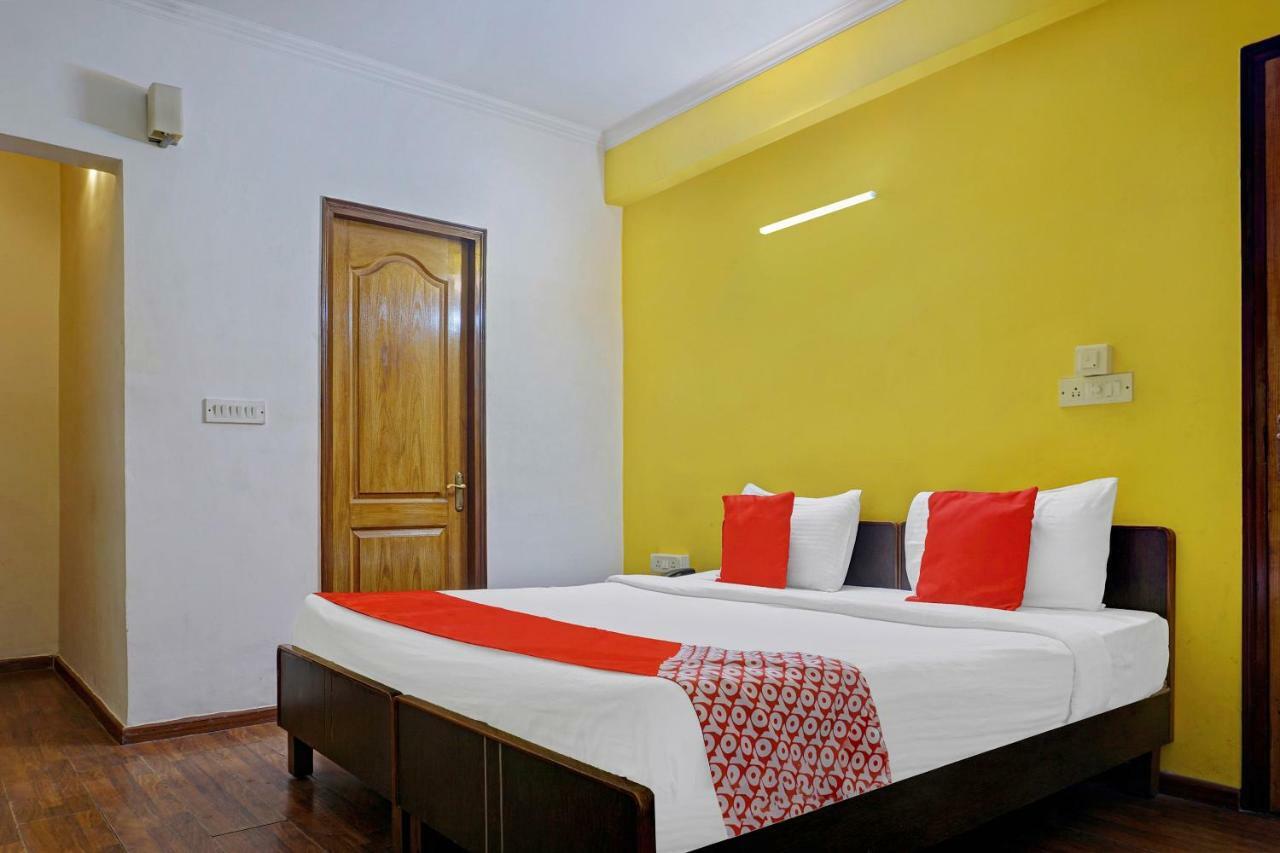 Oyo Flagship 592 Hauz Khas Village 新德里 外观 照片